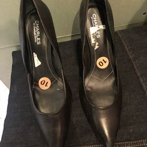 Charles David pumps